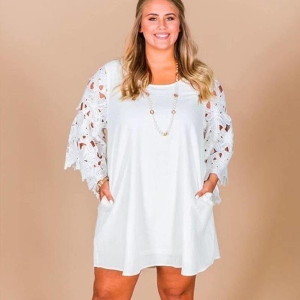 Umgee white lace crocheted beach WEDDING dress size SmALL new